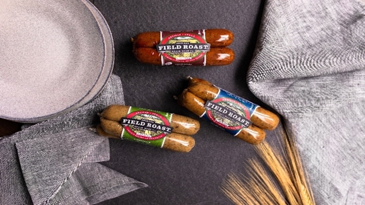 Meal delivery service Purple Carrot has joined forces with Field Roast and Lightlife to offer new and meaty plant-based vegan menu items this year.